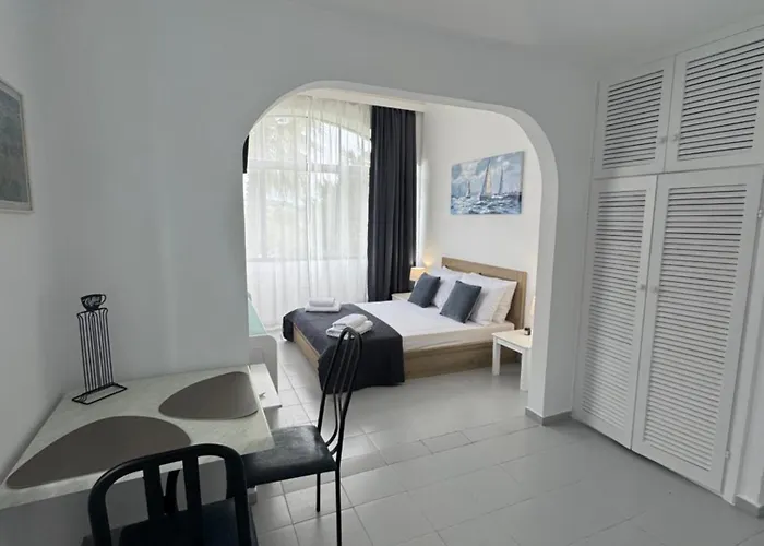 Ionian Blue * Gouvia